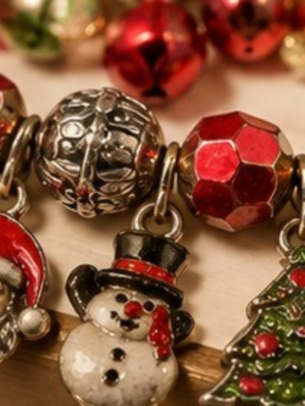 Vintage Christmas Charm Bracelet Santa Snowman Tree Jingle Bells Red Green
